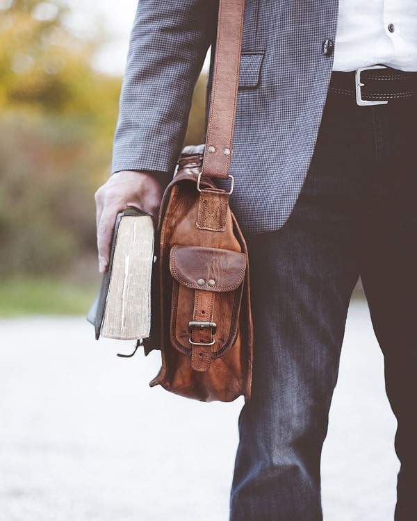 Title with format link